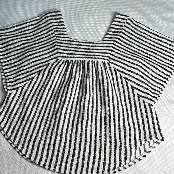 ~3 for $20~ Madewell boho flutter sleeve top - Picture 5 of 7